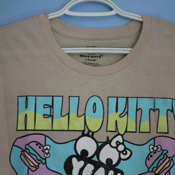Hello Kitty T-Shirt Men's Size Medium Sanrio NWT - Picture 6 of 9